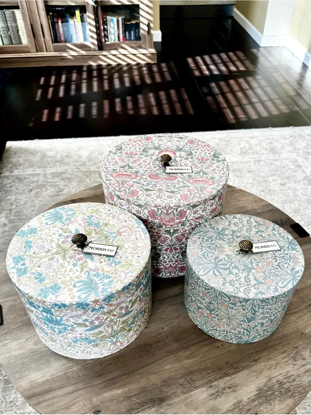 Set of 3 Round William Morris Storage Boxes